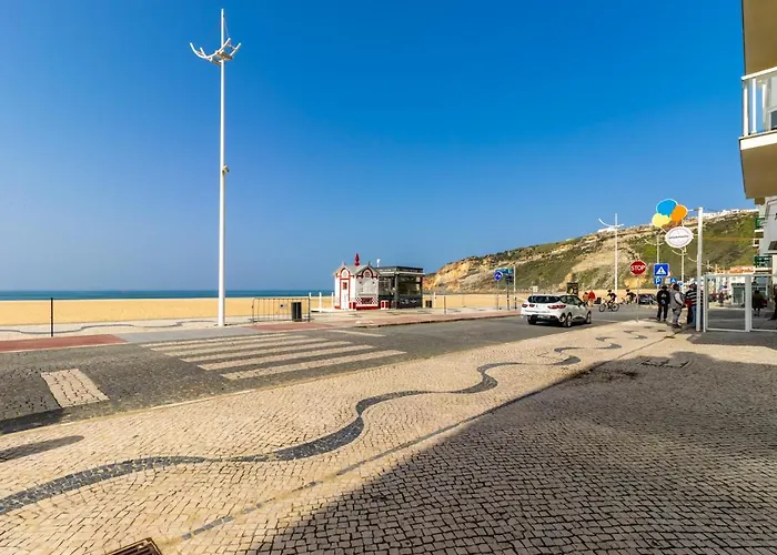 Carol House 아파트