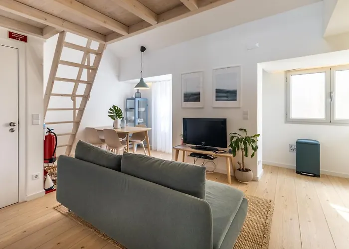 Carol House 나자레